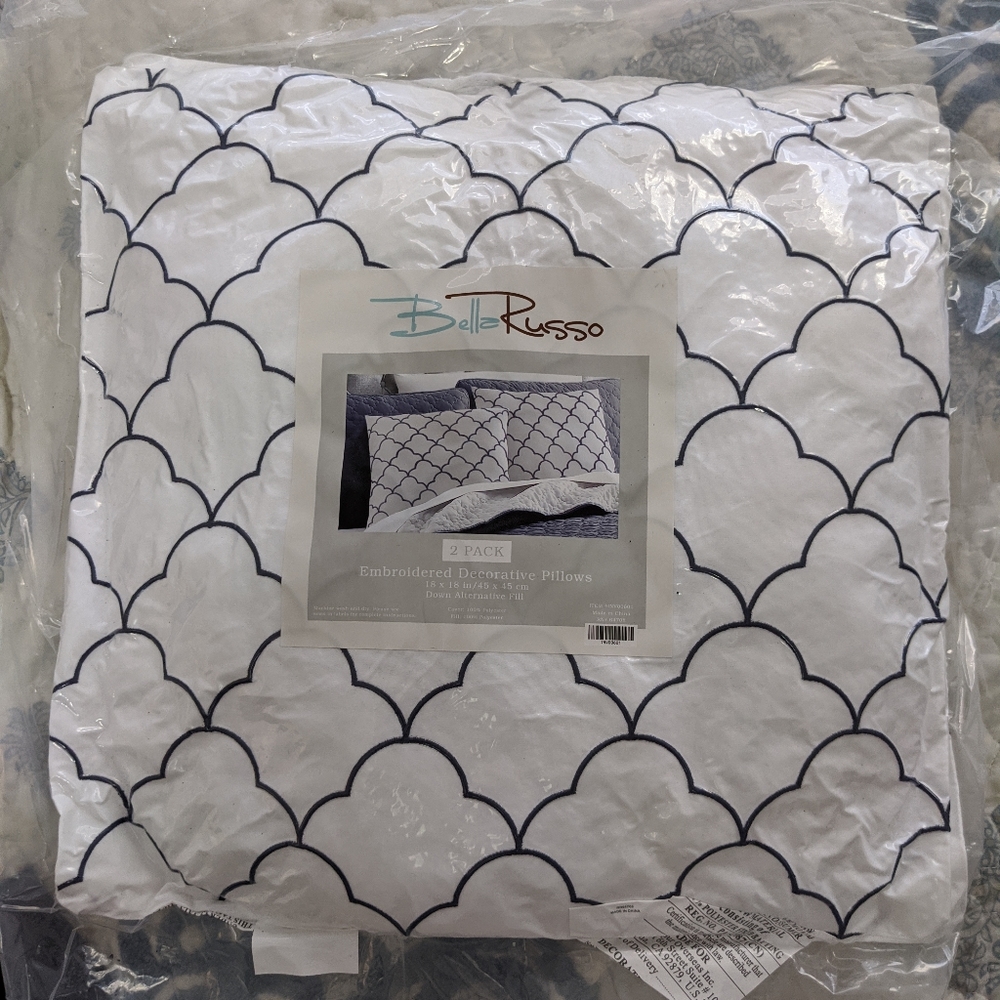 Bella Russo Decorative Pillows